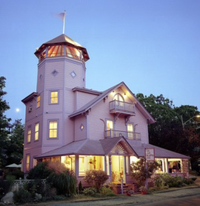 oak bluffs inn